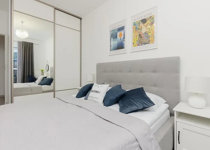Cozy Apartment With Parking Bakalarska By Noclegi Renters